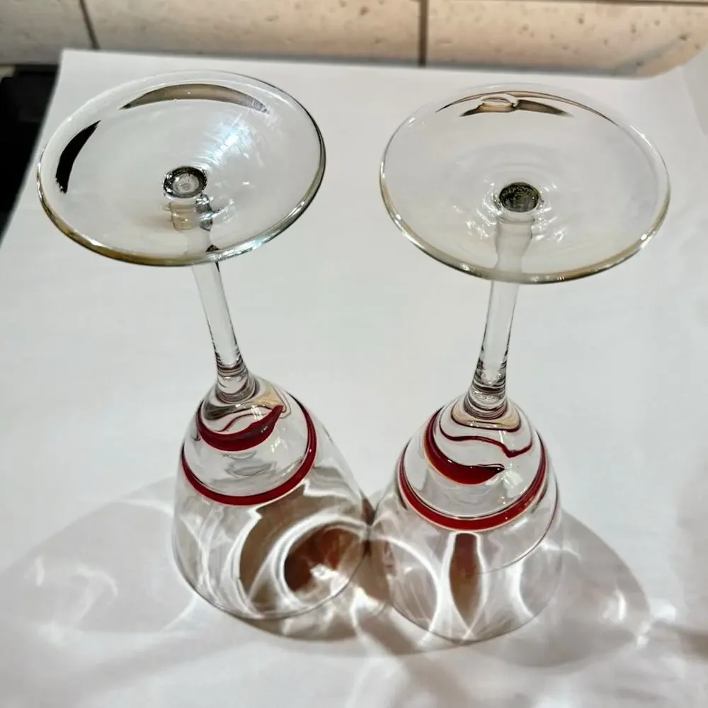 2 -Pier One 1 Red Swirl Line 12oz Wine Glasses Goblets Retired HTF 9 1/8”‎ EUC